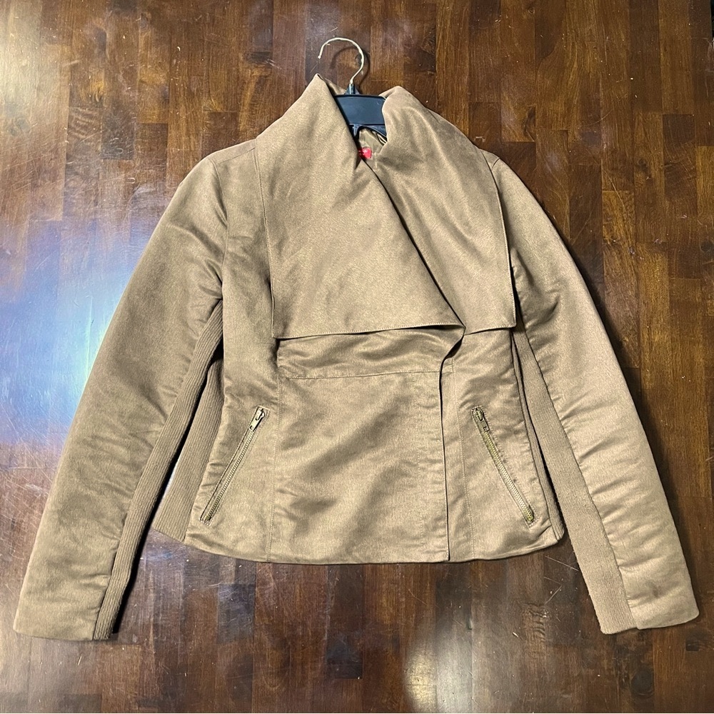 New York & Company Collection Stylish Jacket. Size Medium
